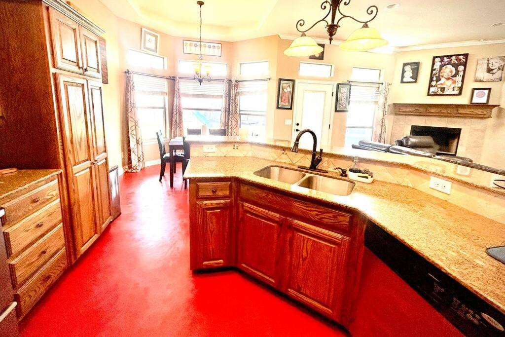 Luxury Entire Home Wichita Falls Bagian luar foto